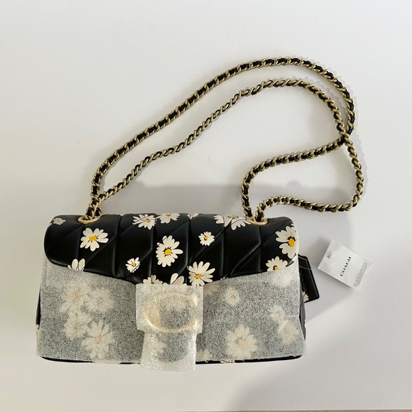 Coach - Tabby Shoulder Bag 26 With Quilting And Floral Print - Picture 2 of 14